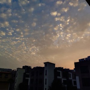 七十路の高齢熟女千代子泳装写真
